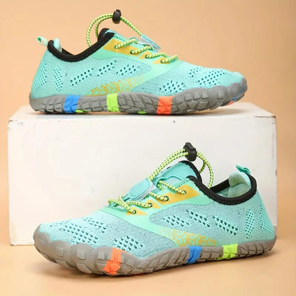 TINY TREKKER - Kids non-slip health trainers